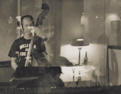 Oldrik Scholz and his double-bass